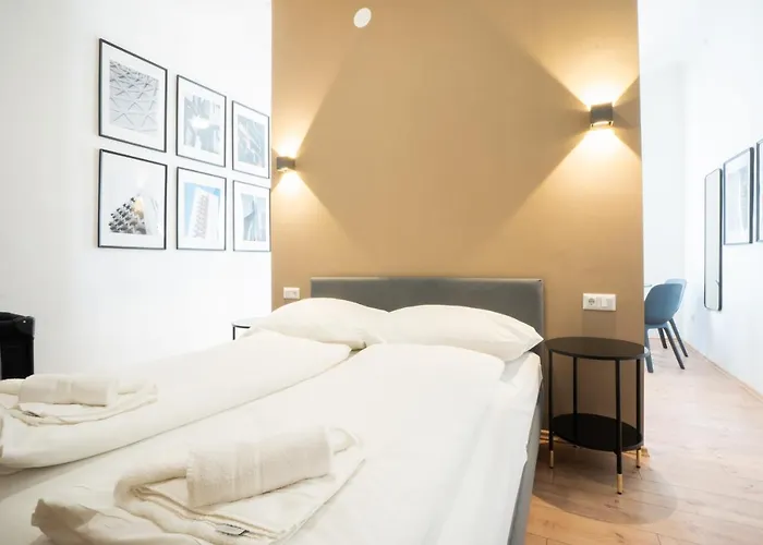 Modern 1-bedroom Next To Praterstern
